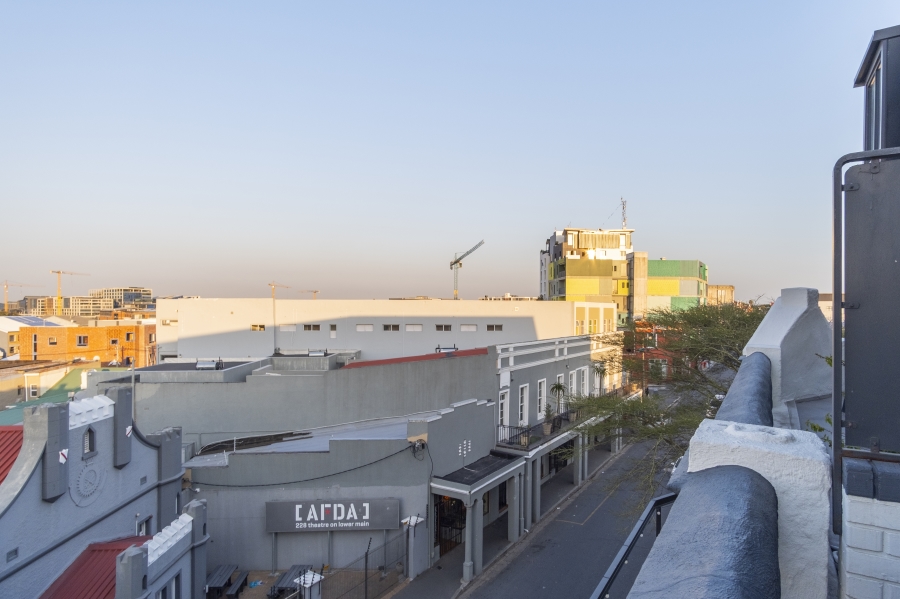 1 Bedroom Property for Sale in Observatory Western Cape